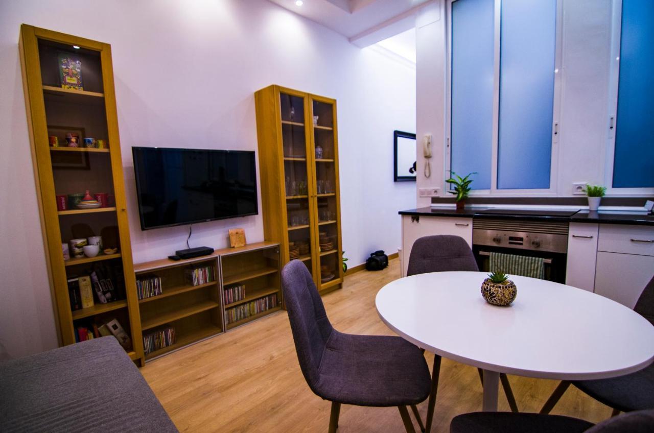 Piso Vip Anton Martin. Madrid Centro. Apartment Exterior photo